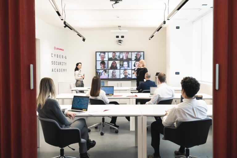Cybersecurity, la spinta di Leonardo sulle competenze: via al nuovo polo per l'alta formazione