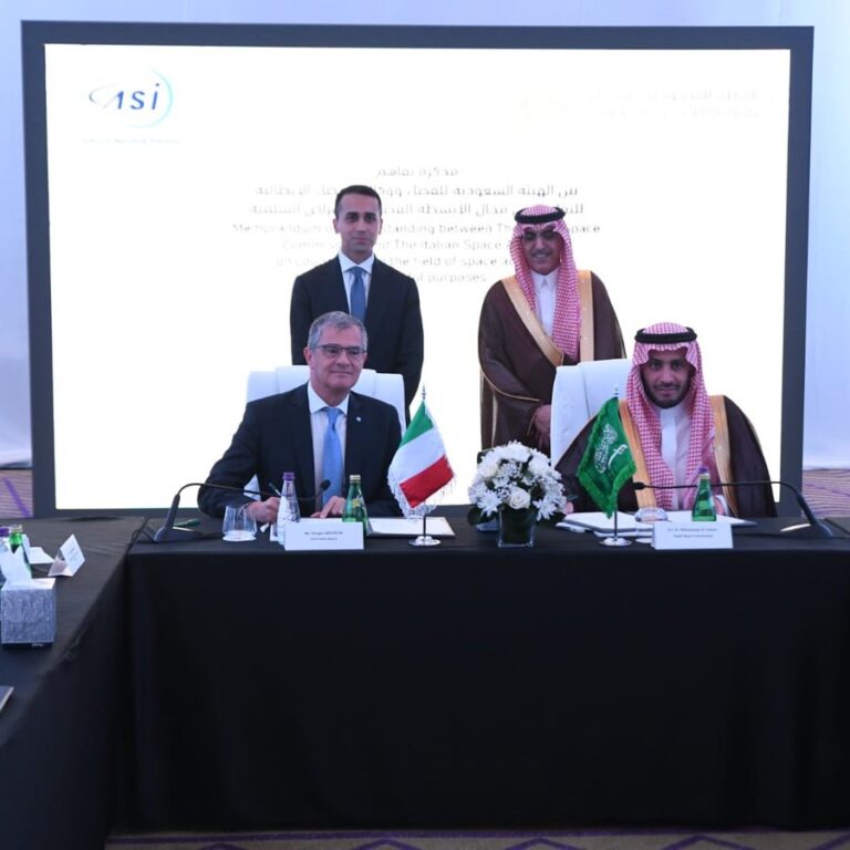 Arabia Saudita-Italia: via a cooperazione per attività nello Spazio