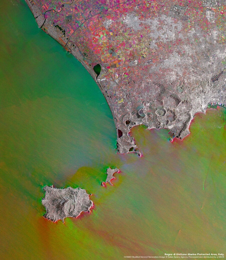 Satelliti e algoritmi per difendere le aree marine protette italiane